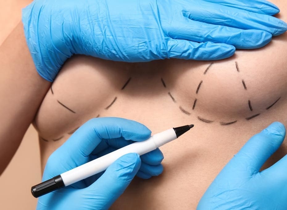 AA Plastic Surgery - Our Team